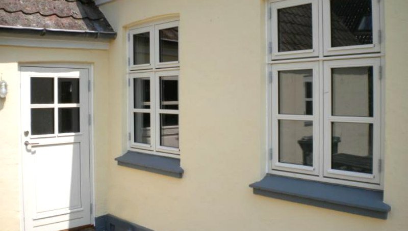 Nye vinduer og døre i ældre huse, øger værdien